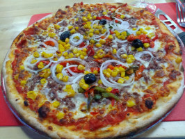 Sari'pizza food