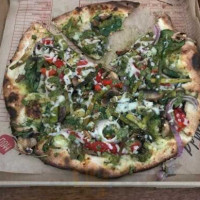 Mod Pizza food