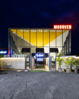 Mudoven outside