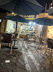 Dolcenero Gelato outside