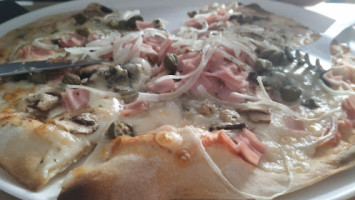 Pizzeria L´era food