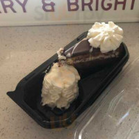 The Cheesecake Factory Tukwila inside