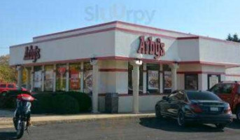 Arby's outside