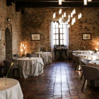 Alessandro Mecca Al Castello Di Grinzane Cavour food