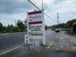 Linguines Italian Eatery outside