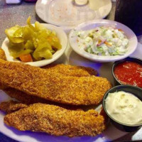 Catfish And Company food