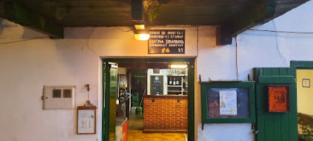 Cantina Errandonea inside