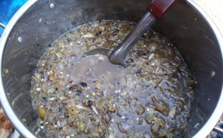 อามกะออมก๋วยเตี๋ยวเรือ food