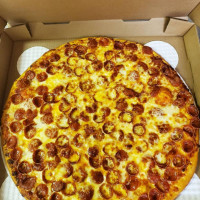 Big Cheezees Pizza food