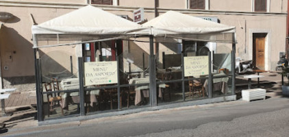 Trattoria La Favorita outside