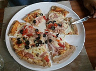 Pizzaria Catarina food