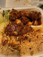 Curly's Caribbean food