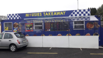 Mousies Takeaway outside