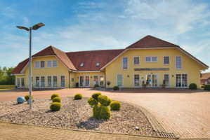 Golfhotel Wagenfeld outside