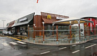 Mcdonald's Orario Mcdrive outside