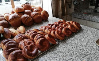 Yalçıntaş Ekmek Fırını food