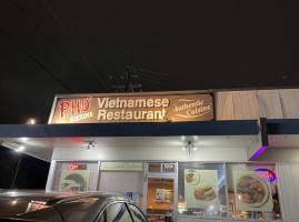 Pho Kietzke food