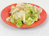 Xiào Jiě Wǎ Bāo Jī Fàn Xiu Jie Claypot Chicken Rice inside