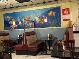 Pho Vinh Vietnamese Noodle Hse inside