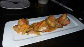 Mizu Japanese Steakhouse food