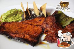 Los Molcajetes food