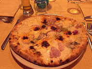 Pizzeria Faustino food