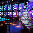 Chickie's Pete's Parx Casino inside