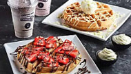 Creams Cafe food