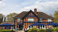 Loch Fyne Wokingham outside