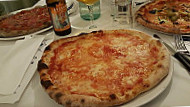 Pizzeria La Gigante food