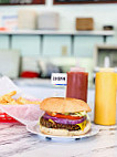 Ye Ole Fashioned Ice Cream And Sandwich Cafe food