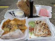 Victor's Taco Shop food