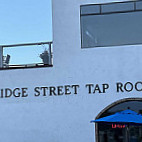 Bridge Street Tap Room outside