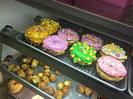 Richards Donuts food