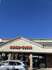 Kings Sushi outside