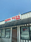 Roma Pizza outside