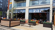 Zizzi outside