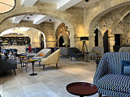 Lounge Des Remparts inside