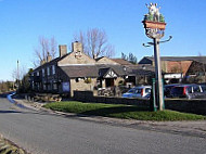 Hare Hounds Inn outside