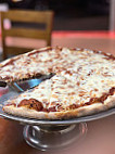 Jim's Pizza food