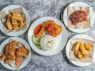 Nasi Ayam Kepsi food