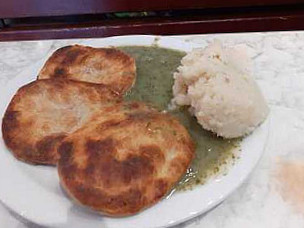 Robin Pie And Mash