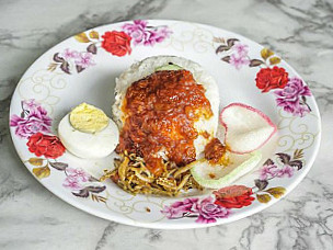 Nasi Lemak Cikgu