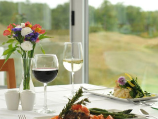 The Dining Room At Arcadia Bluffs