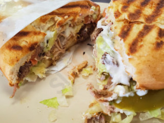 Pepe's Tortas