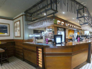 The Willow Walk Pub