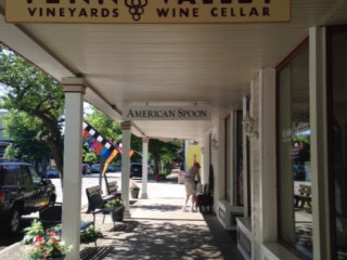 Fenn Valley Saugatuck Tasting Room