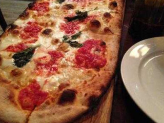 Numero 28 Pizzeria - UWS