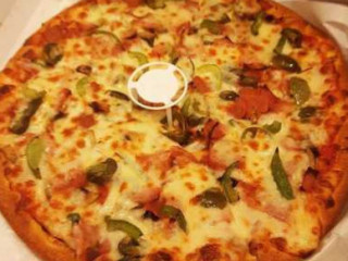 Anna Maria Pizza