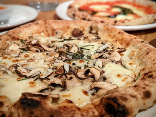 Pizzeria Libretto-Danforth